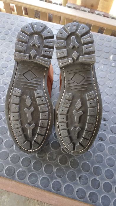 Botas Impermeáveis em Couro