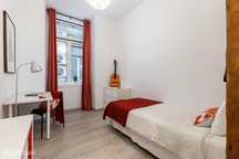 396997 - Individual room w/private wc at...