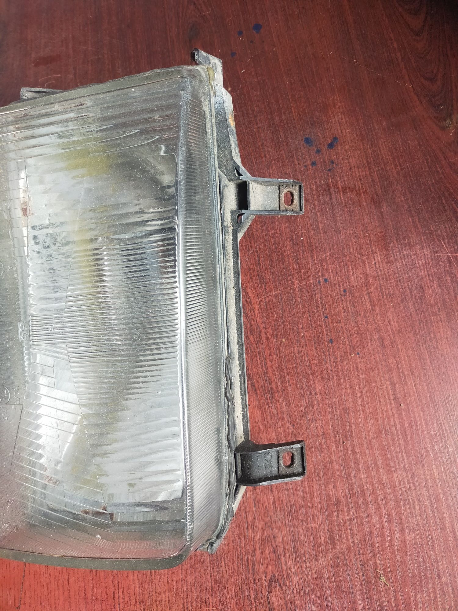 Lampa przednia prawa VW T4
