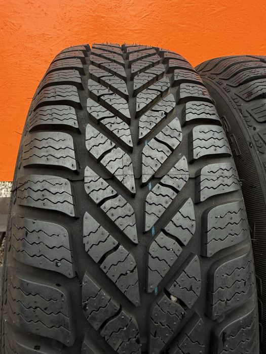 Пара шини резина 185.65 R14 пара як нові 8-9 мм