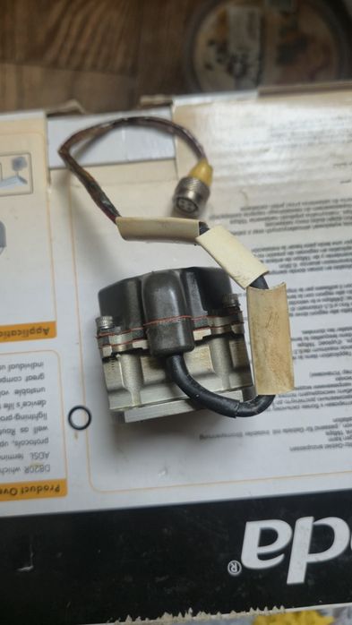 Сервоклапан, сервопривод  MOOG D030-235С