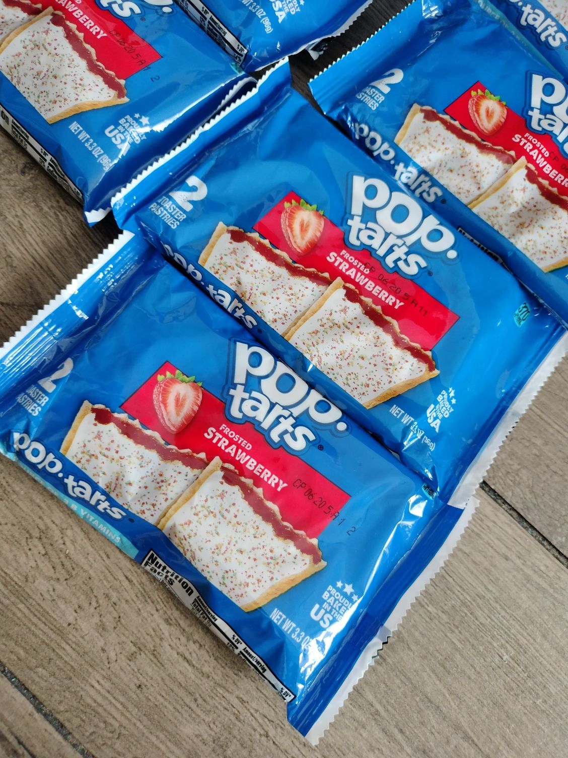 Ciastka z USA z truskawkowym nadzieniem oraz ciasteczka papita