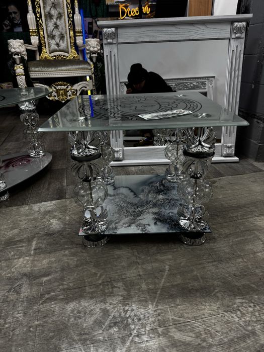 Столик журнальний,столик,стіл