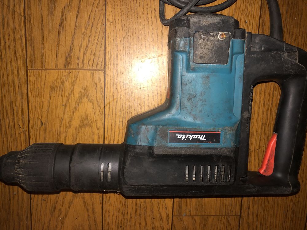 Młoto wiertarka Makita.HR 4500C