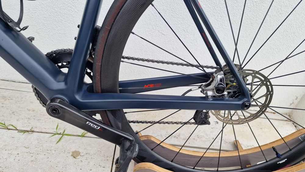 Rower szosowy BMC teammachine SLR 01 disc full sram red etap r.61