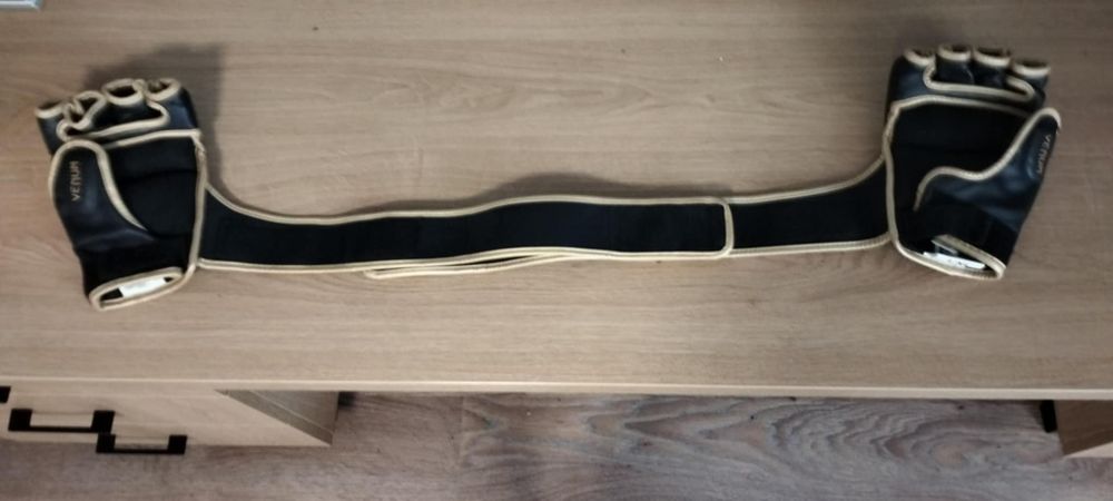 Rękawice MMA Venum Chalanger L/XL Czarno/Złote 4 oz