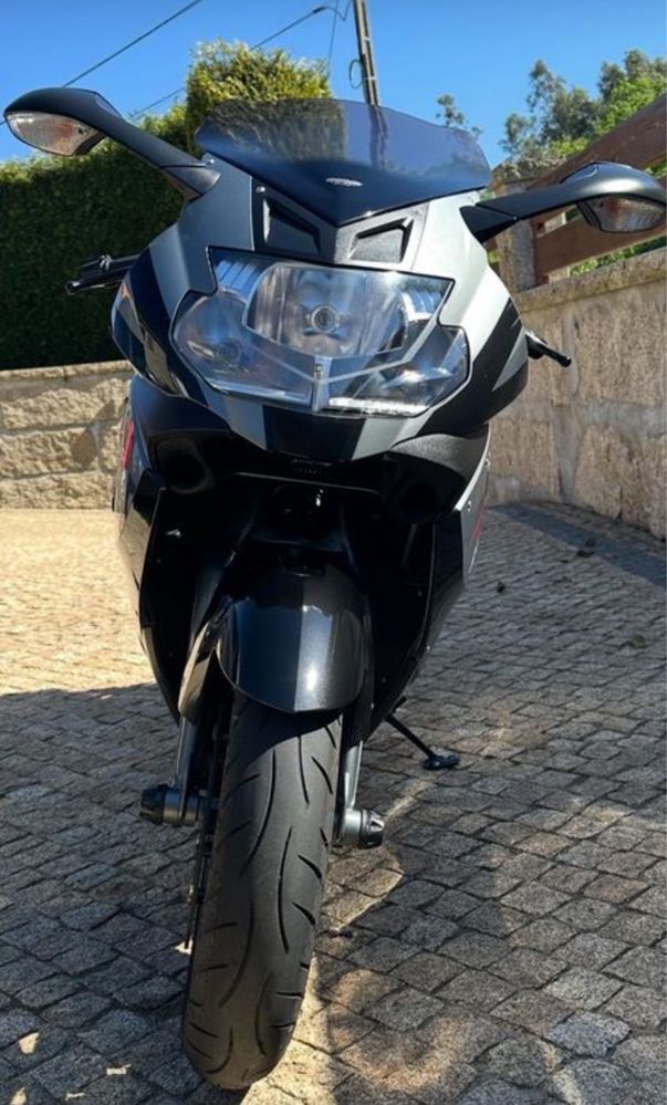 Bmw k1300s - estado igual a novo
