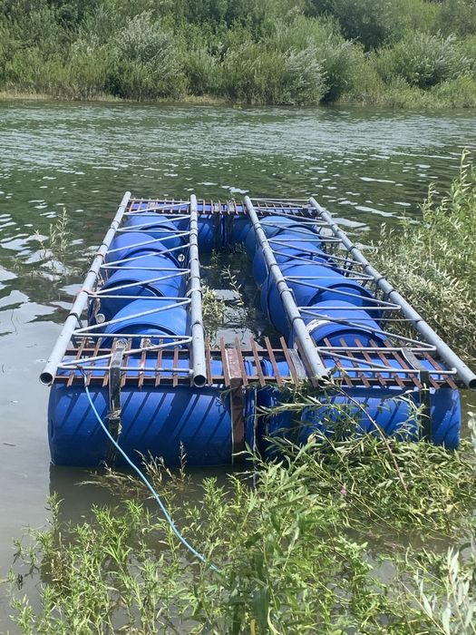 Pomost pływający keja 7m x 2m lokalizacja Jezioro Solińskie Zawóz