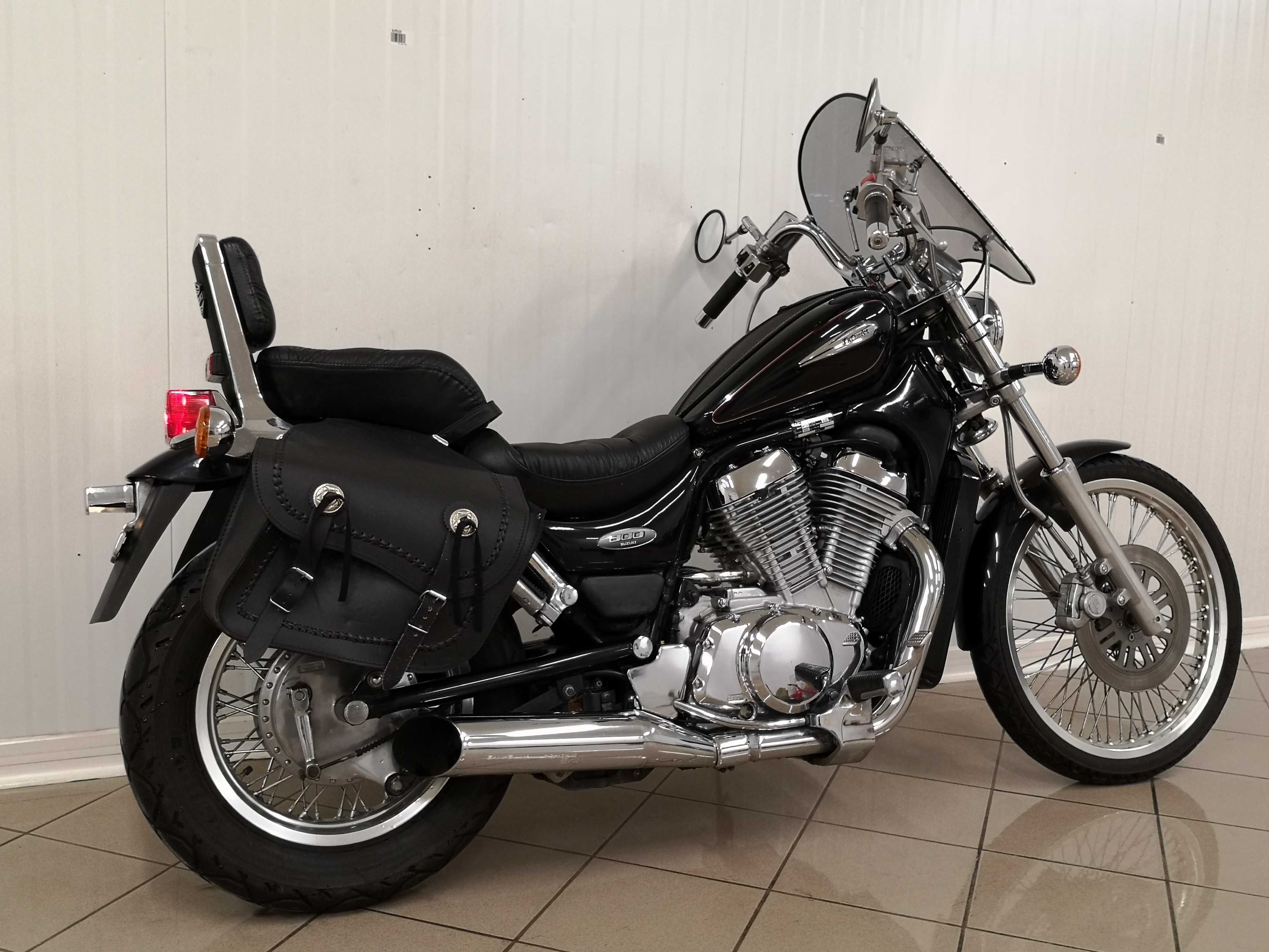 Suzuki VS 800 Intruder  z Niemiec  Super STAN !!!