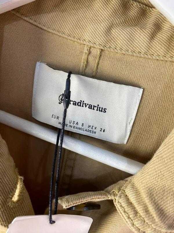 Вітровка, куртка Stradivarius
