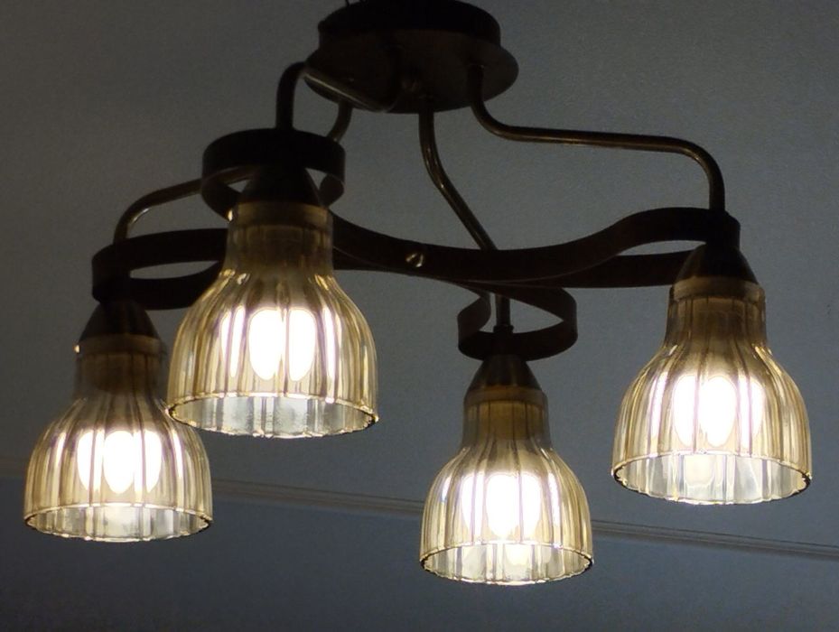 Люстра нова 9090/4