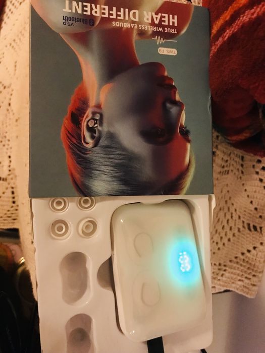 Fones sem fio wireless com bix recarregavel