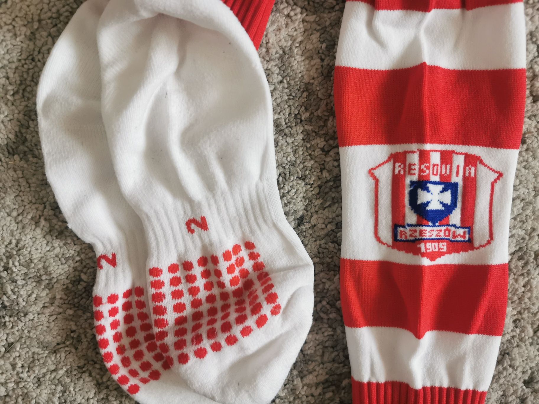 2 x nowe getry, długie skarpety piłkarskie SMS Resovia - rozm. 2