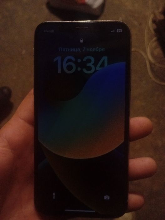 Продам Айфон 10 x