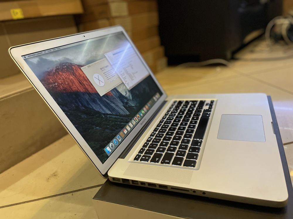 Apple Macbook  pro 15 i7 16gb ssd a1286  mat bateria nowa