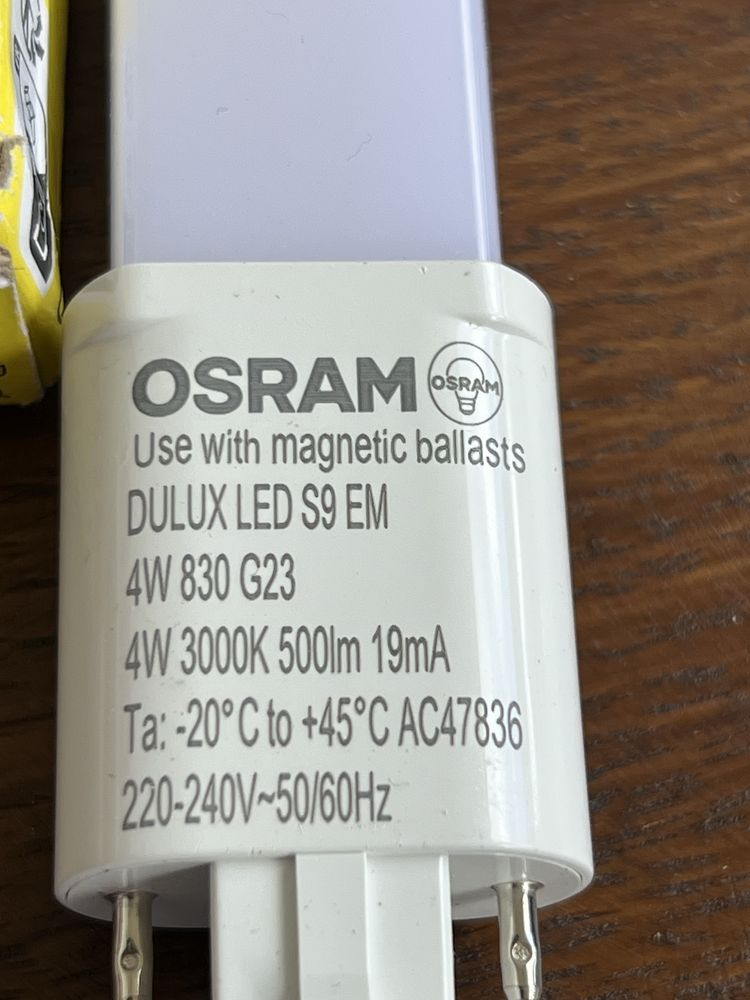 Świetlówka Osram 500 Im cztery VAT G 23 led dulux
