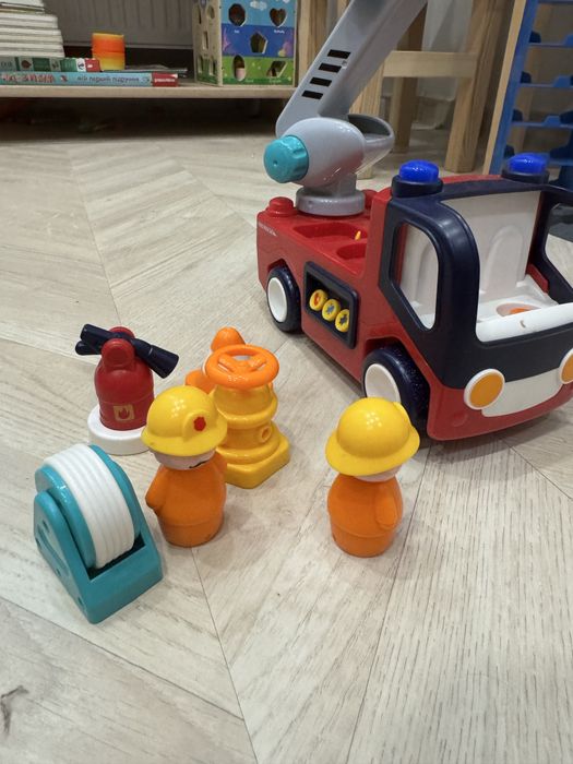 Машина музыкальная Пожарная Hola Toys