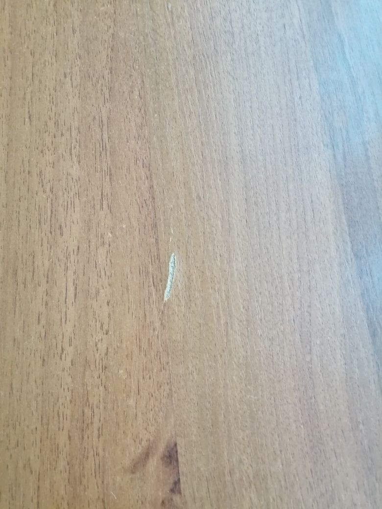 Stół drewniany nie rozkładany