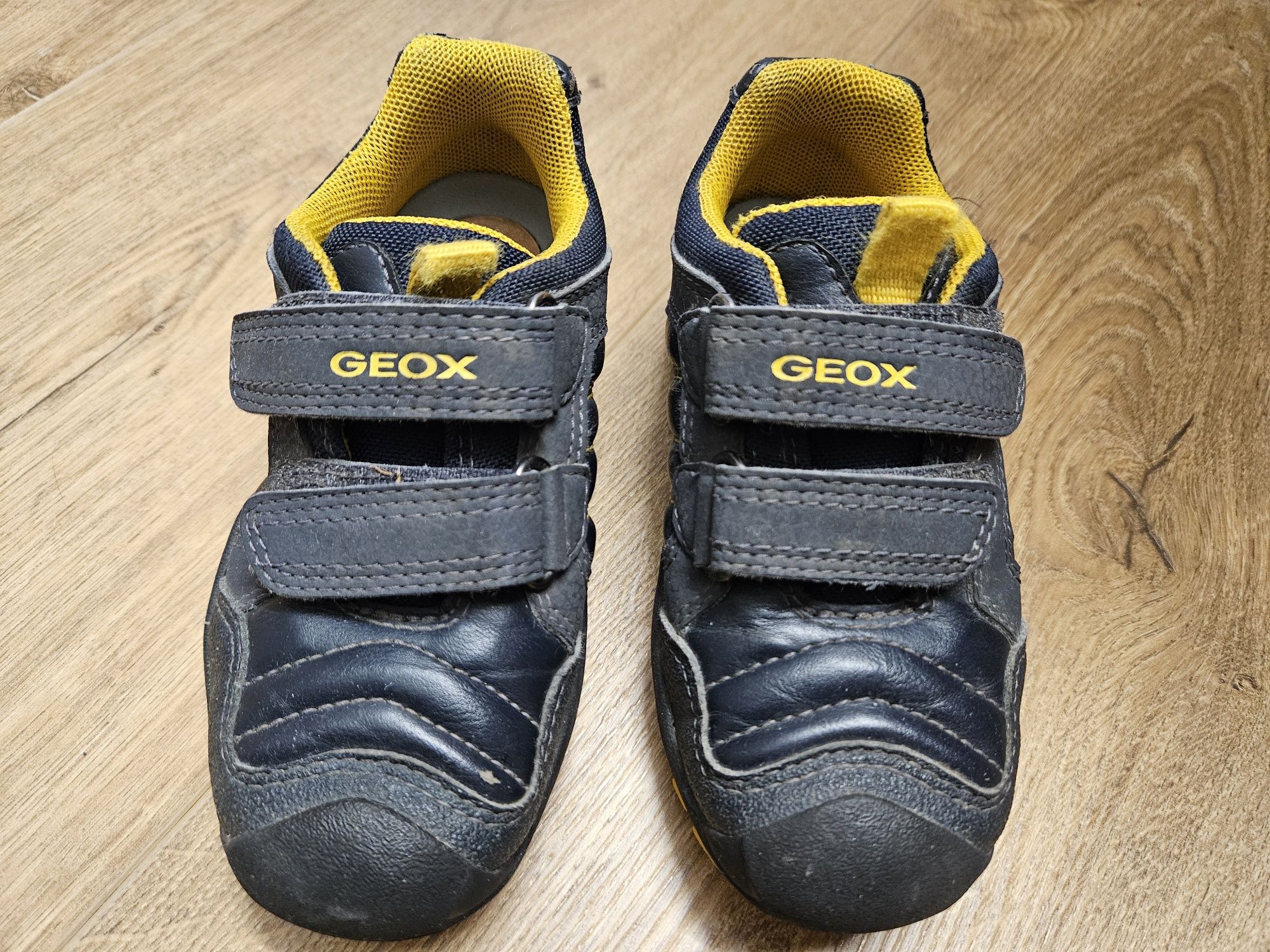 Geox respira adidaski roz. 25