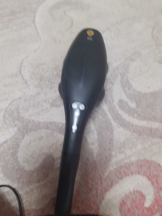 Массажер ручной. Практически новый.