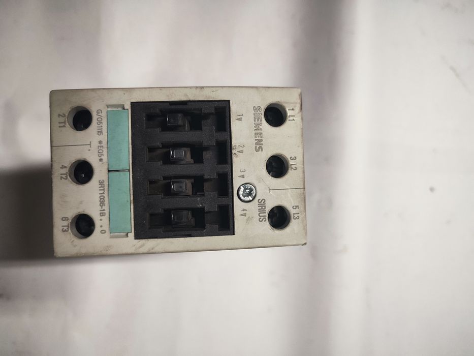 Stycznik 3RT1035-1BB40 SIEMENS SIRIUS