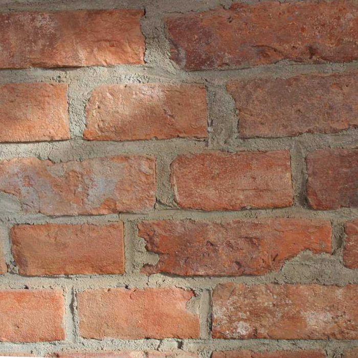 Sprzedam cegiełkę elewacyjną ciętą z oryginalnej starej cegły palonej.