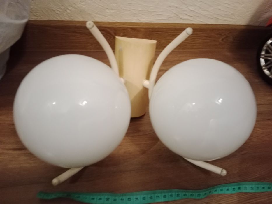 Żyrandol kinkiet z 2 kloszami