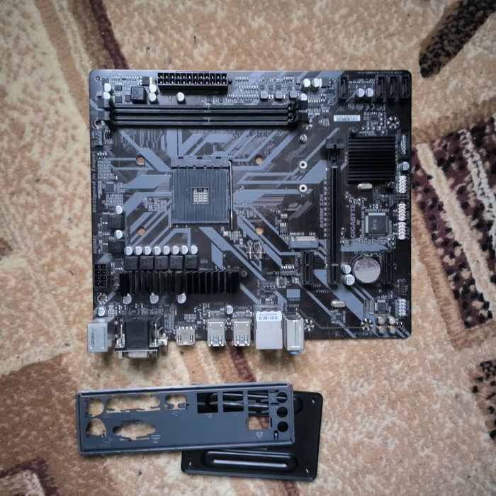 Материнская плата b450m s2h