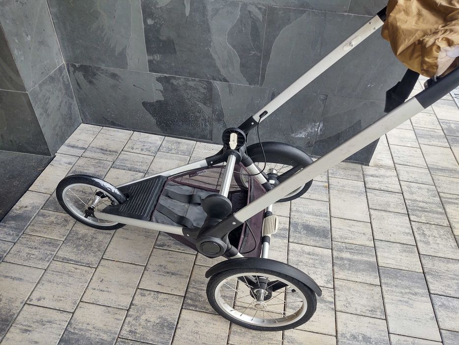bugaboo runner adaptery do bee