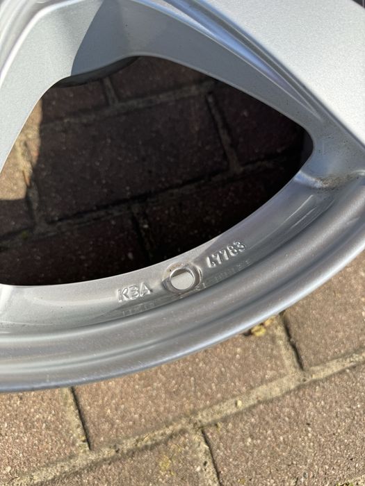 Komplet felg Dezent 17” 5x115 7J ET43 Felgi Uzywane F-Vat