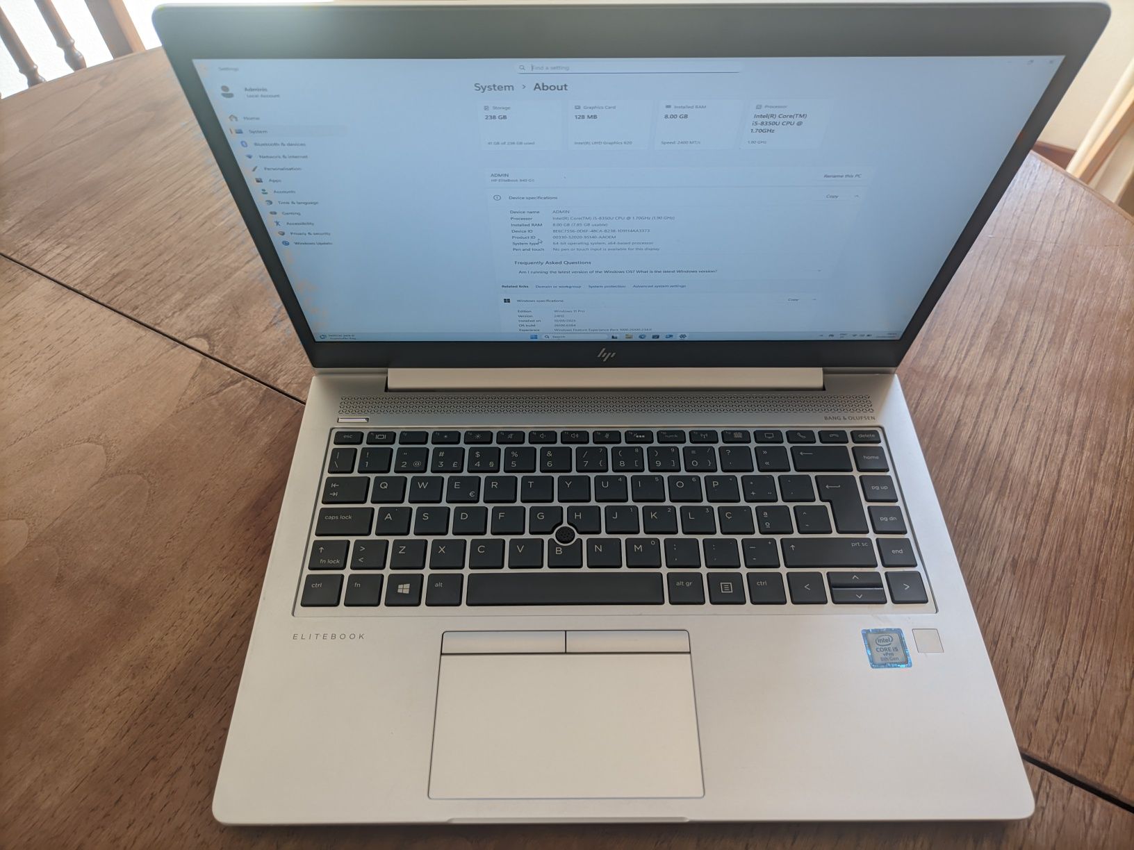 HP EliteBook 840 G5 |Intel i5|8GB RAM|256GB SSD