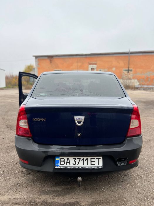 Dacia Logan 2011р. 1.2 бенз