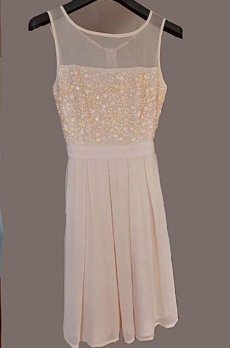 Шикарное нарядное платье р.Л-ХЛ