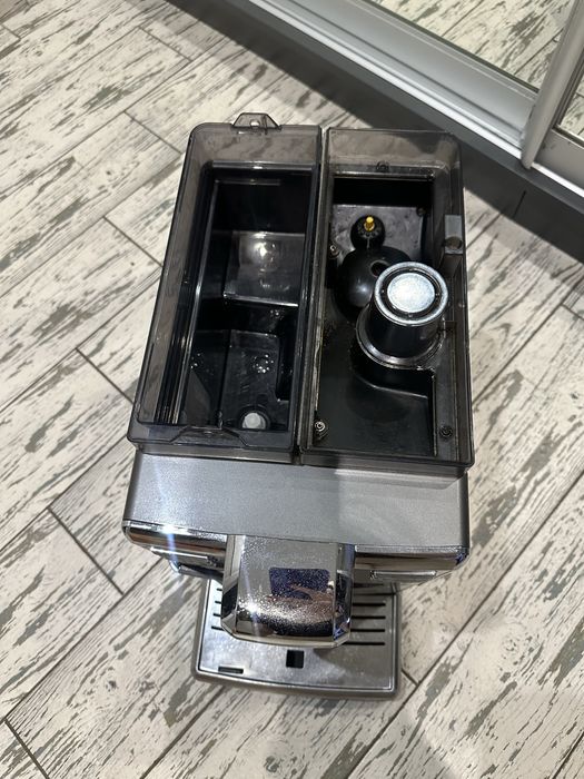 Кавомашина Saeco Incanto