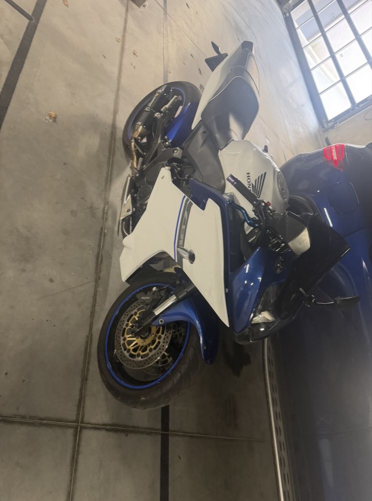 Honda cbr 600 FA 2011r