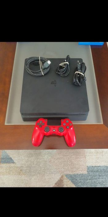 Playstation 4 slim 1T c/4 jogos oferta