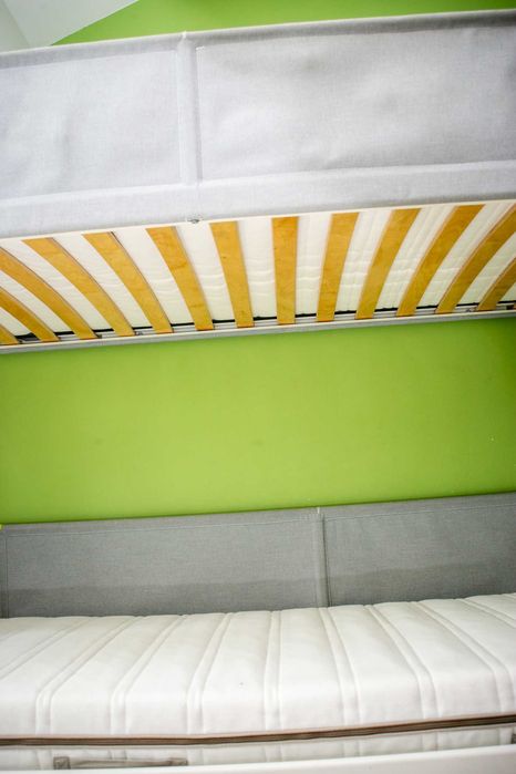 Rama łóżka piętrowego IKEA VITVAL, biały/jasnoszary, 90x200 cm | łóżko
