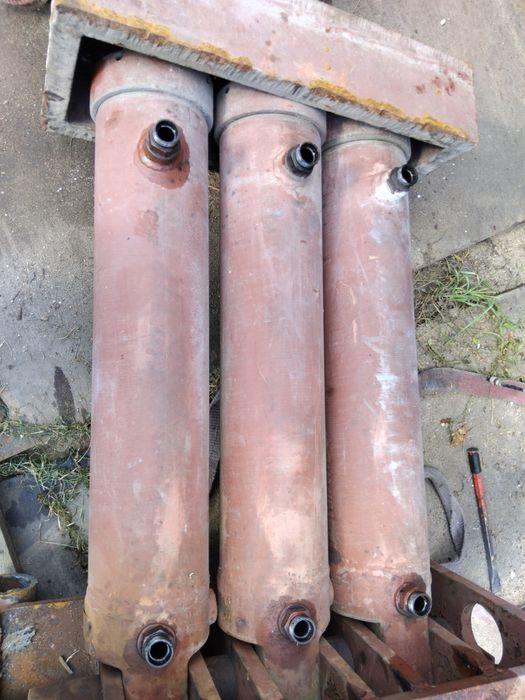 Silownik hydrauliczny 120 ton