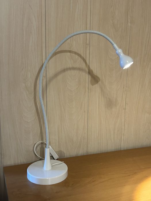 Lampka stolowa na biurko