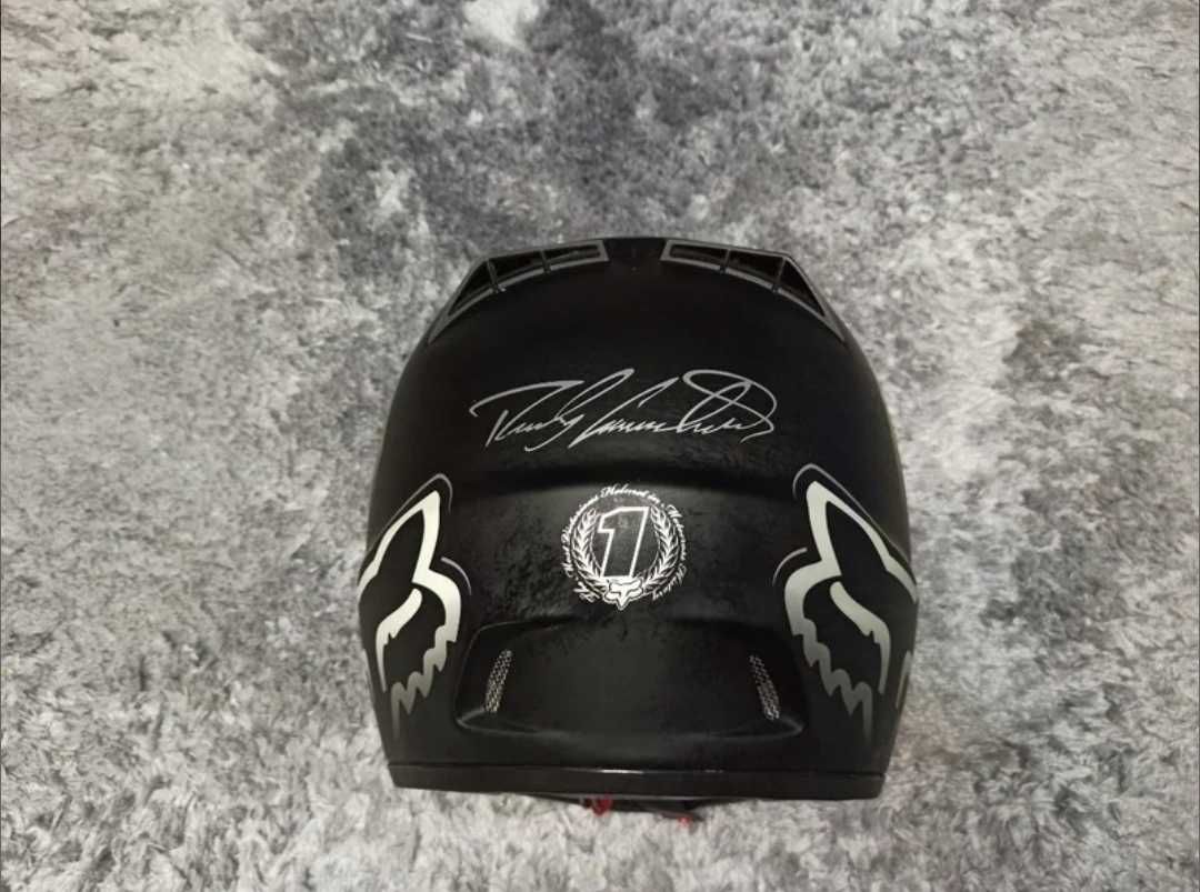 Capacete fox Monster v3 RC novo