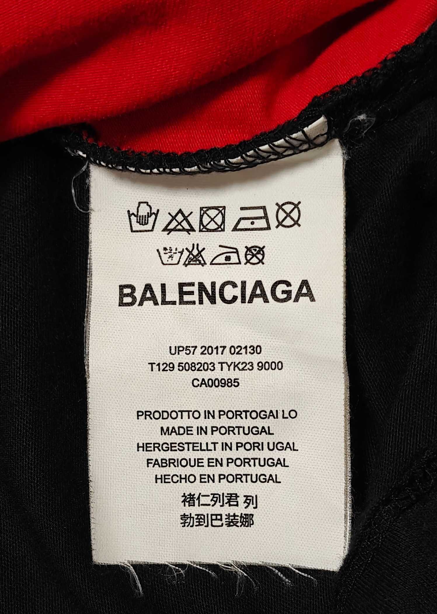 Футболка Balenciaga