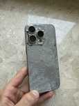 iPhone 15 Pro uszkodzony