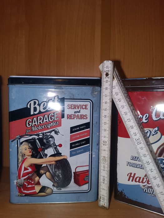 Puszki pudełka metalowe ozdobne