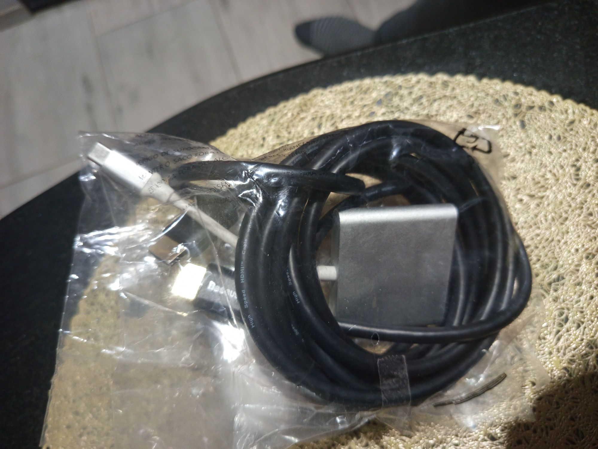 Kabel HDMI z adapterem