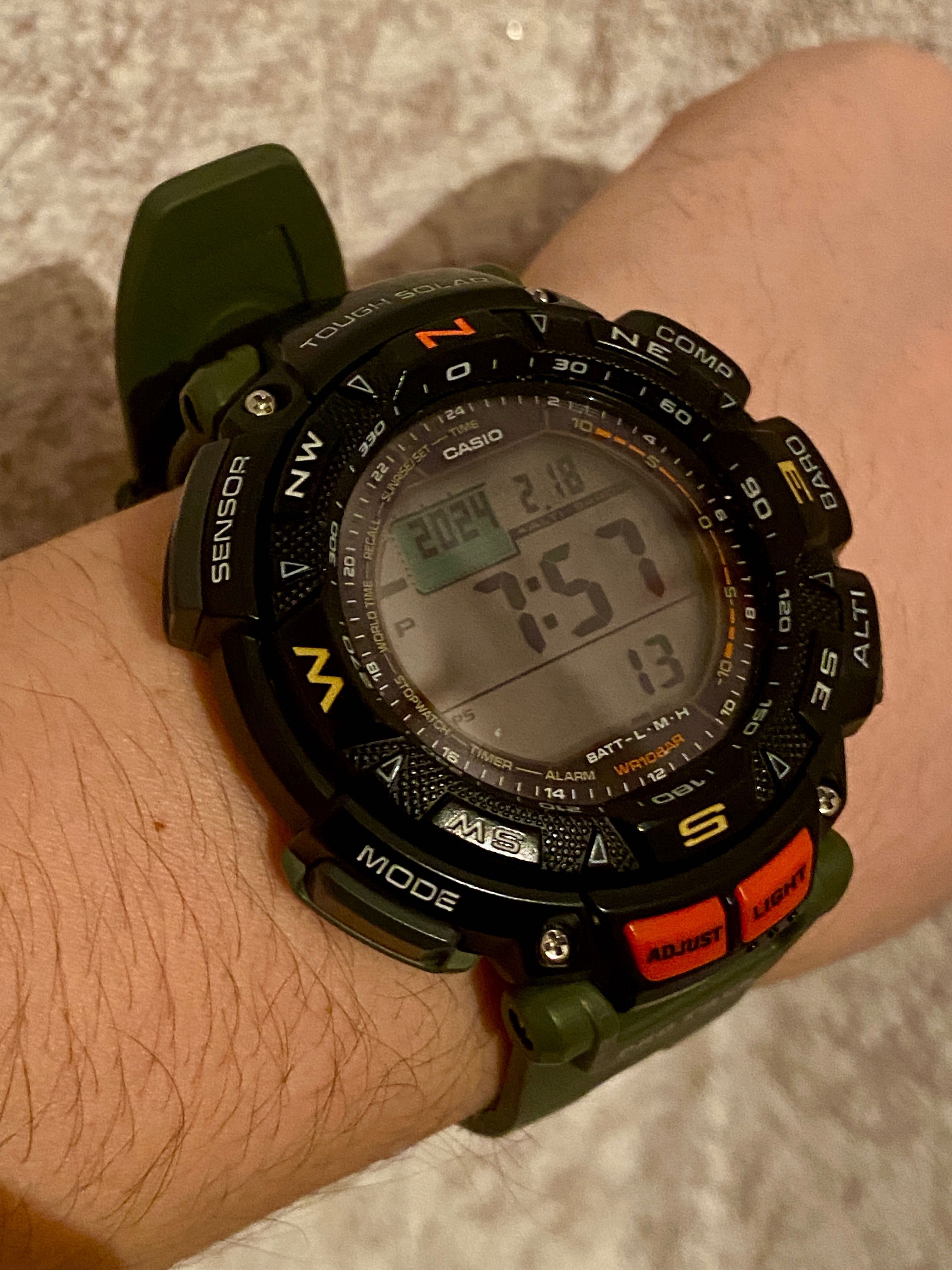 Часи оригінальні Casio PRG-240-1ЕR