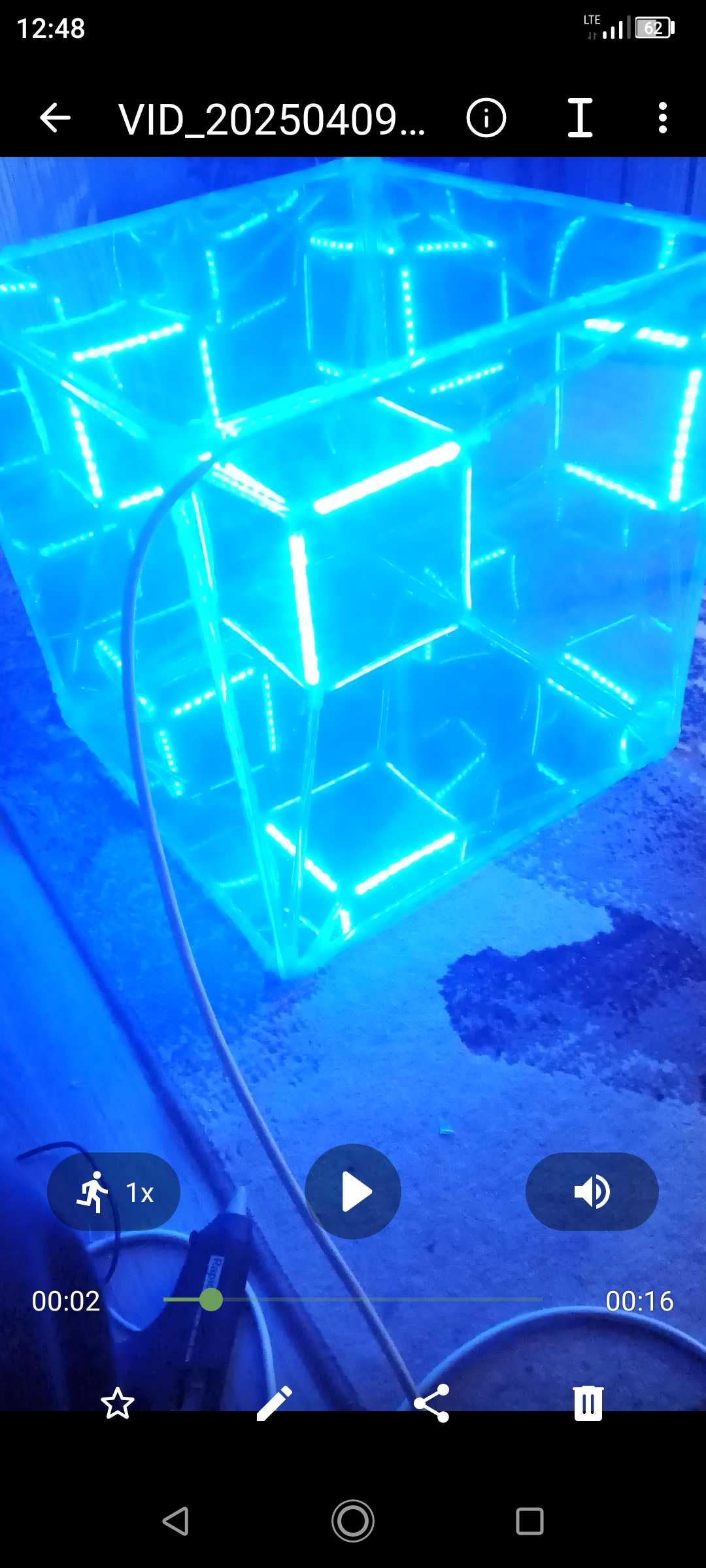 Hipersześcian tesseract hypercube, podświetlany LED, lampa sześcian