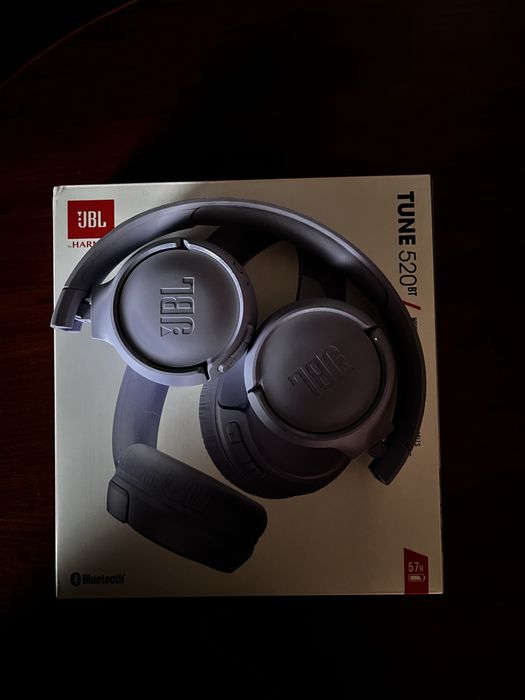 Навушники JBL TUNE 520BT