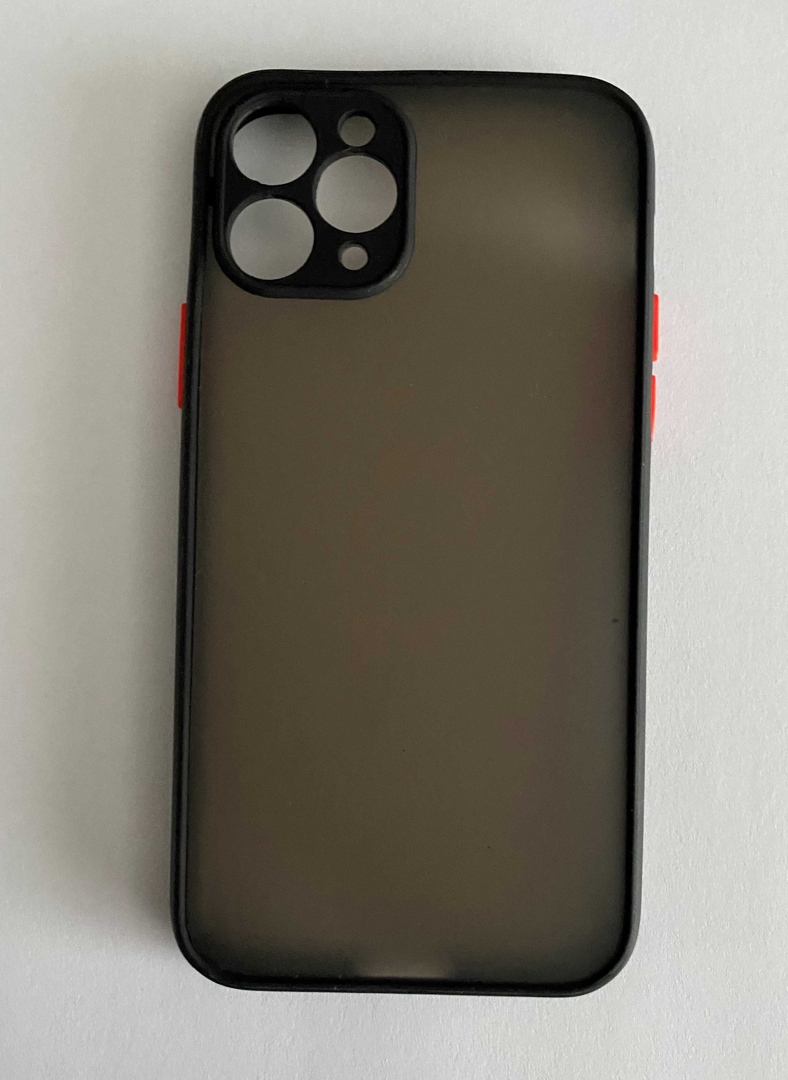 iPhone 11 Pro etui twarde, matowe, przezroczyste i odporne na upadek