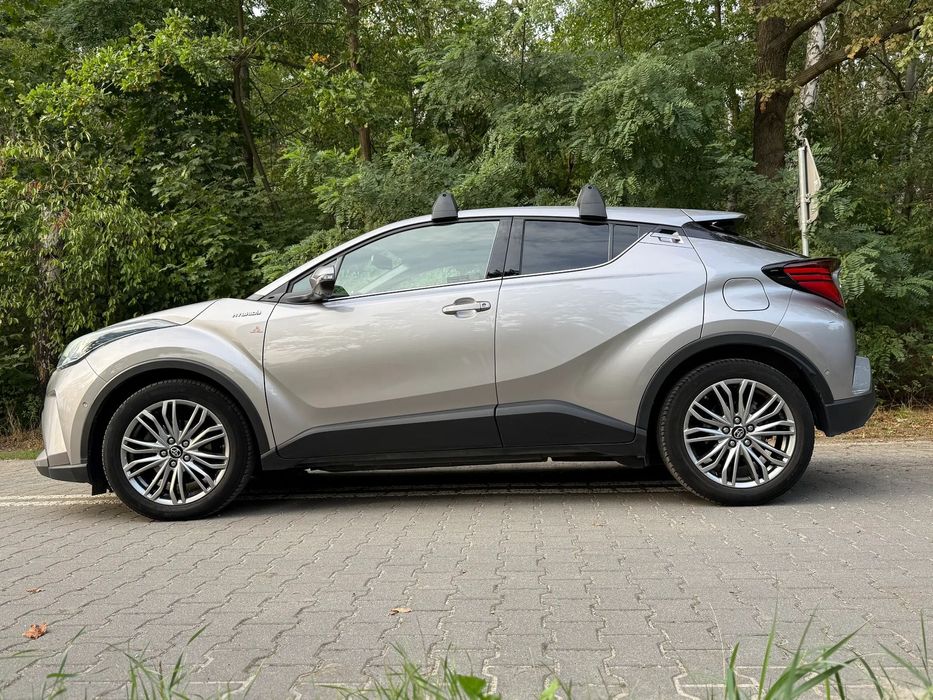 Toyota C-HR Toyota CHR 1.8 Executive, 2021 r. bezwypadkowy