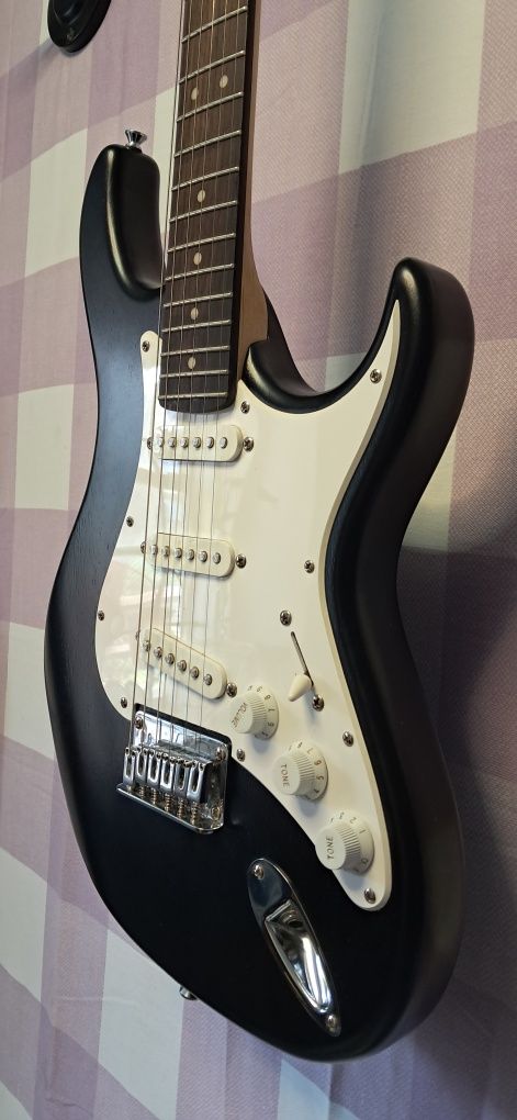 Электрогитара Cort G100
